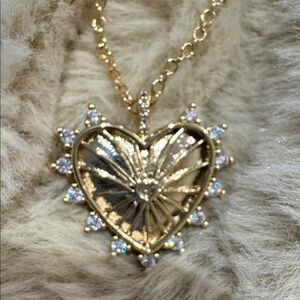Treasure Jewels “Heart Me” Gold Heart Necklace with 18” Chain NWT